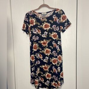 Viamor Woman’s Dress Medium